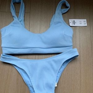 Hollister ribbed bikini, size small, NWT